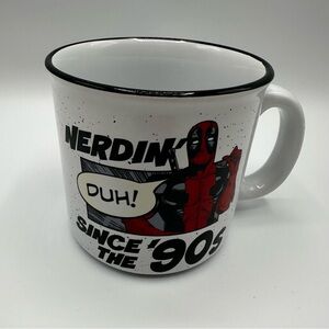Marvel Deadpool Comic Style Mug - White and Red